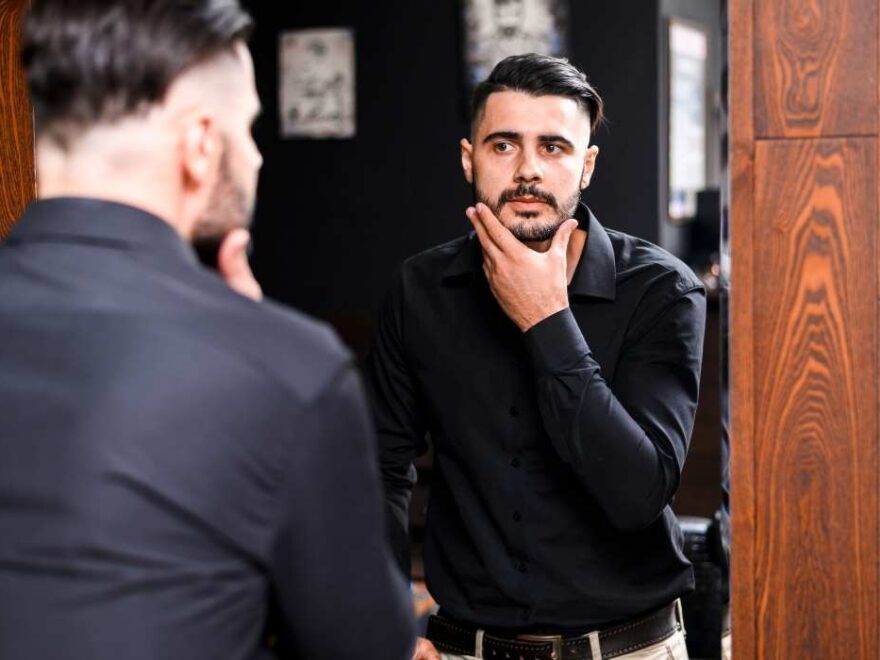 10 Warning Signs that Someone might have Narcissistic Personality Disorder (NPD)
